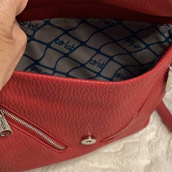 Purse - Picture 2 of 5